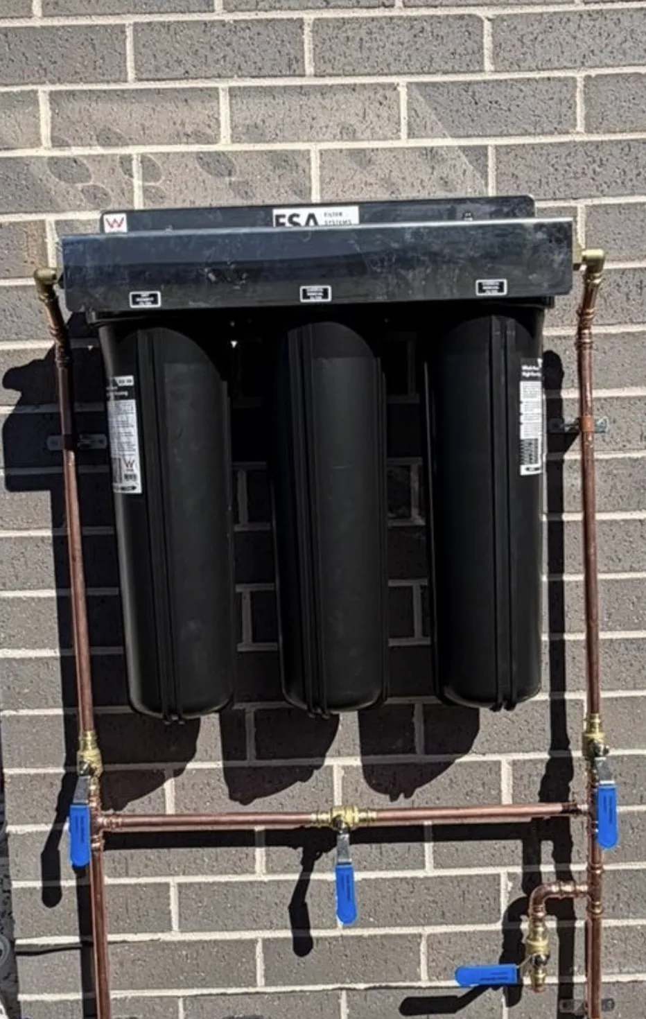 Water filter plumbing installation
